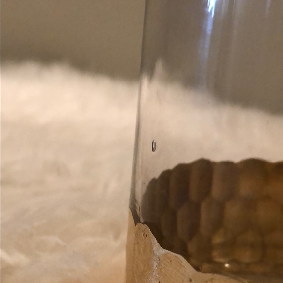 Gold accent decorative glass or vase - Picture 5 of 5